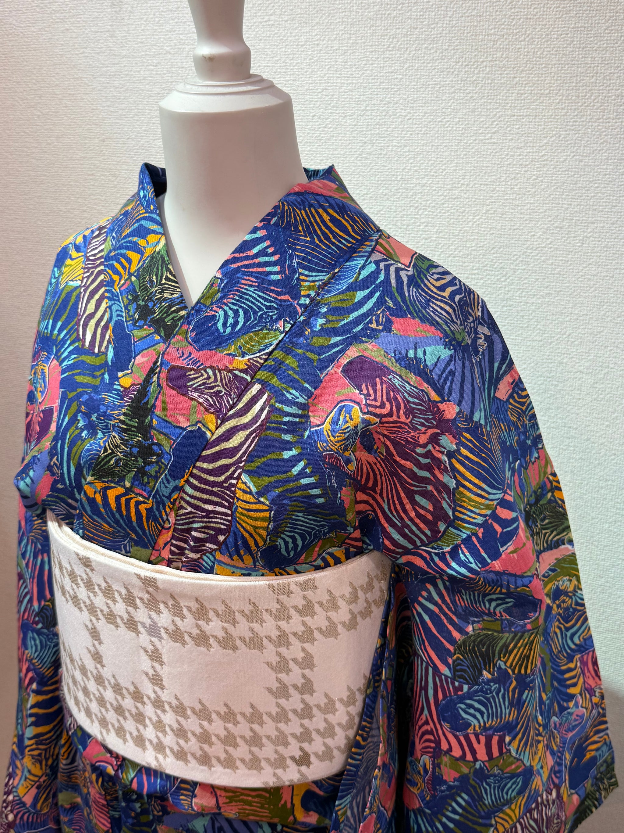 ゼブゼブ マルチ」菱屋カレンブロッソ X ROBE JAPONICA コラボ浴衣