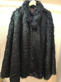 faux fur cape Black フェイクファーケープ