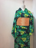 C06 lily green