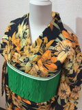 C07 lily orange